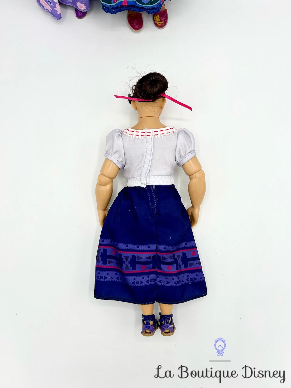 Assortiment De Poupées De Luxe Encanto Disney Store 2021 Deluxe Doll Set Mirabel Luisa Isabela Antonio 12 Assortiment De Poupées De Luxe Encanto Disney Store 2021 Deluxe Doll Set Mirabel Luisa Isabela Antonio – Image 10