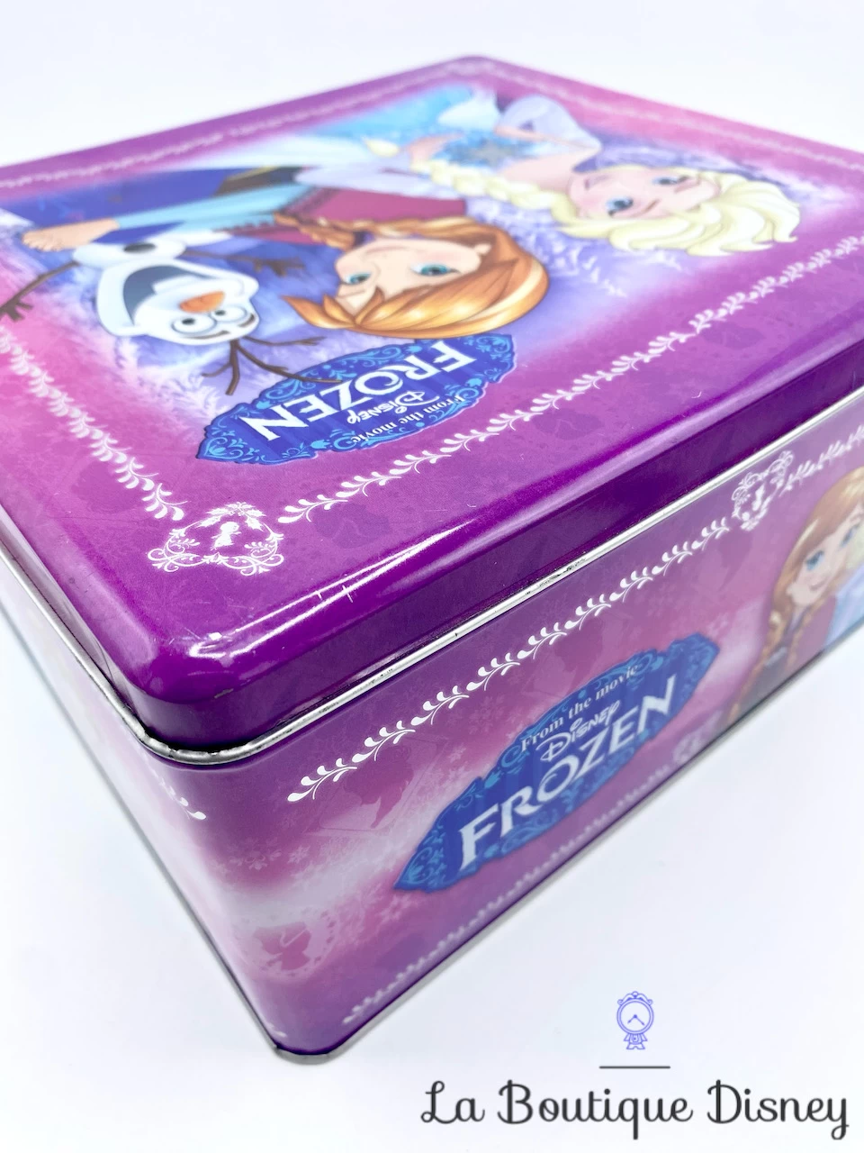 Boite Métal La Reine Des Neiges Elsa Anna Olaf Disney Balocco Frozen Violet Biscuits Gâteaux 10 Boite Métal La Reine Des Neiges Elsa Anna Olaf Disney Balocco Frozen Violet Biscuits Gâteaux – Image 8