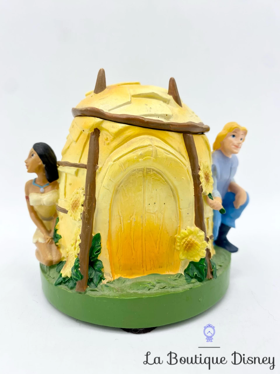 Boite Résine Pocahontas Disney Vintage Hutte John Smith Meeko 4 Boite Résine Pocahontas Disney Vintage Hutte John Smith Meeko – Image 2