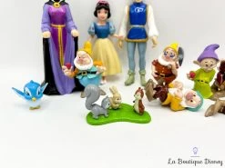 Figurines Blanche Neige Et Les Sept Nains Playset Disney Store Coffret Ensemble De Jeu -Poupées Soldes figurines blanche neige et les sept nains playset disney store coffret ensembe de jeu 5