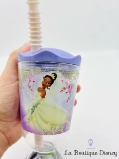 Gobelet Paille Tiana La Princesse Et La Grenouille Disney Store Verre Plastique Violet 15 Gobelet Paille Tiana La Princesse Et La Grenouille Disney Store Verre Plastique Violet -Poupées Soldes gobelet paille tiana la princesse et la grenouille disney store verre plastique figurine 5