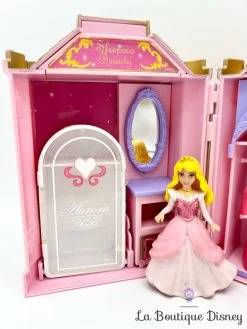 Figurine Fashion Polly Pocket Château Aurore La Belle Au Bois Dormant Disney Store Sleeping Beauty Castle Play Set Mini Princesse 14 Figurine Fashion Polly Pocket Château Aurore La Belle Au Bois Dormant Disney Store Sleeping Beauty Castle Play Set Mini Princesse -Poupées Soldes jouet coffret fashion polly pocket aurore la belle au bois dormant disney store sleeping beauty castle play set maison rose 8 5