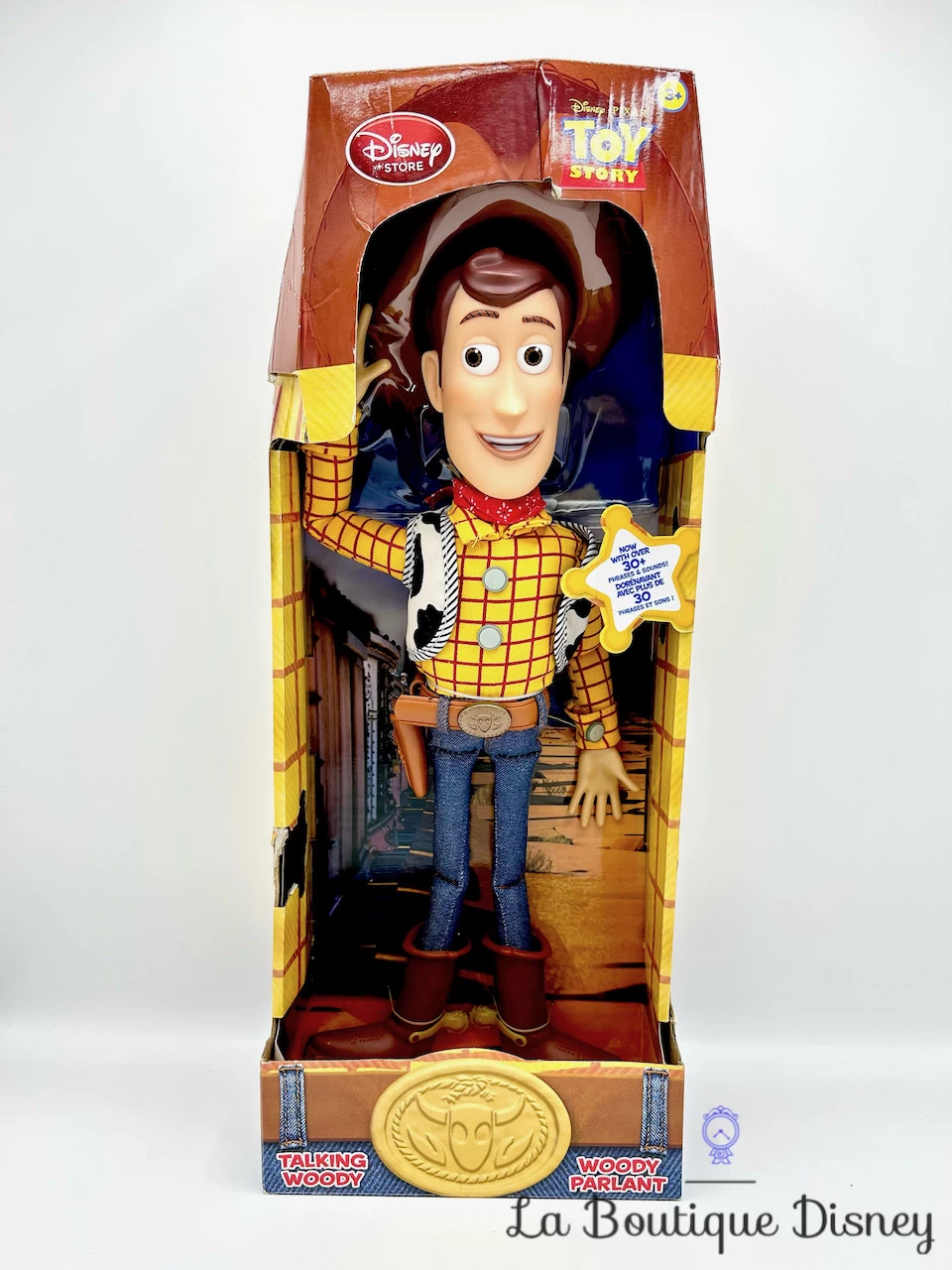 Poupée Woody Parlant à Ficelle Disney Store 2016 Toy Story Figurine Articulée Talking Woody 3 Poupée Woody Parlant à Ficelle Disney Store 2016 Toy Story Figurine Articulée Talking Woody