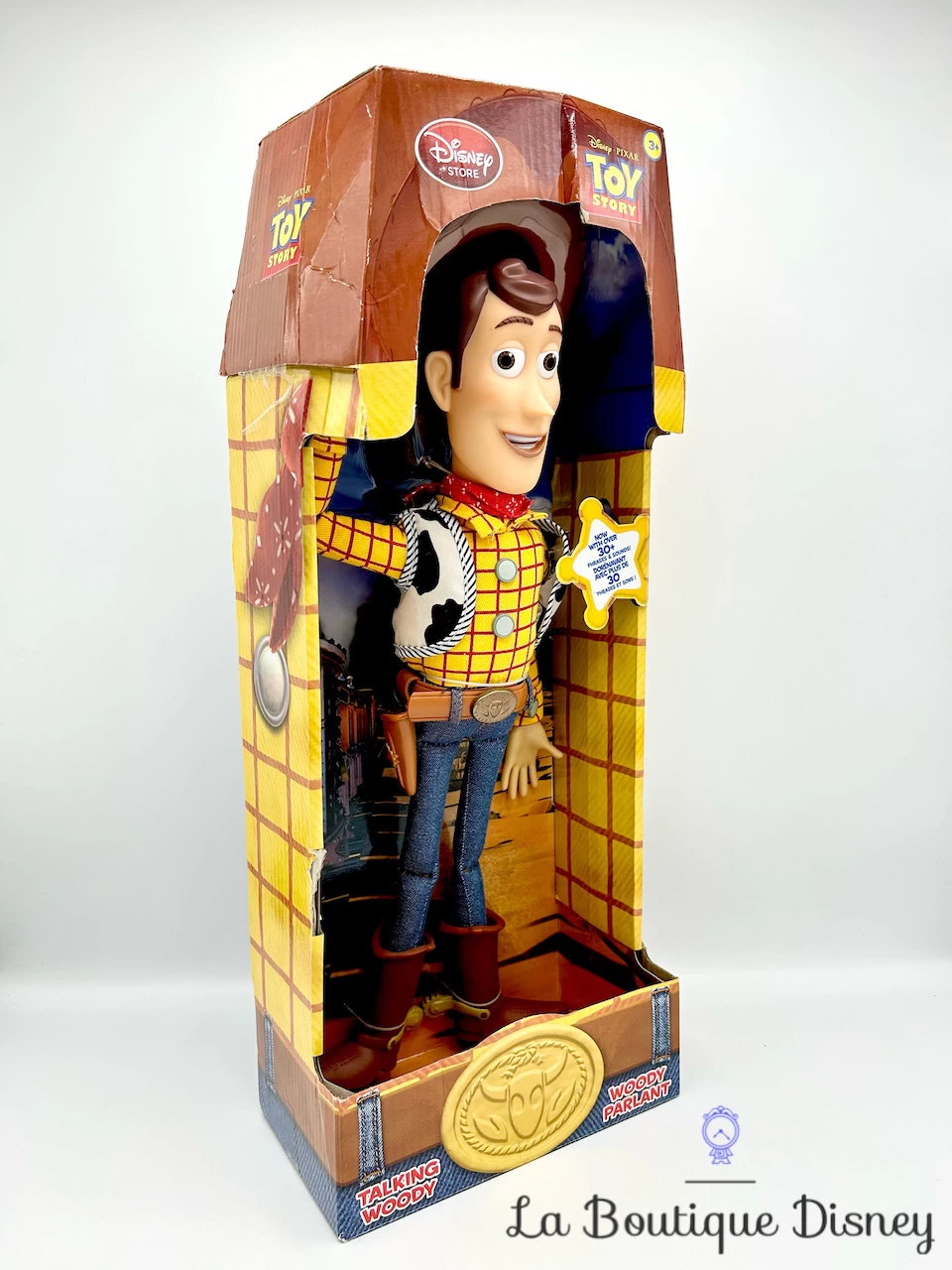 Poupée Woody Parlant à Ficelle Disney Store 2016 Toy Story Figurine Articulée Talking Woody 4 Poupée Woody Parlant à Ficelle Disney Store 2016 Toy Story Figurine Articulée Talking Woody – Image 2