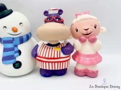 Jouet Figurines De Bain Docteur La Peluche Disney Store Doc Chocotte Caline Squeakers Hallie 9 Jouet Figurines De Bain Docteur La Peluche Disney Store Doc Chocotte Caline Squeakers Hallie -Poupées Soldes jouet figurines de bain docteur la peluche disney store 1