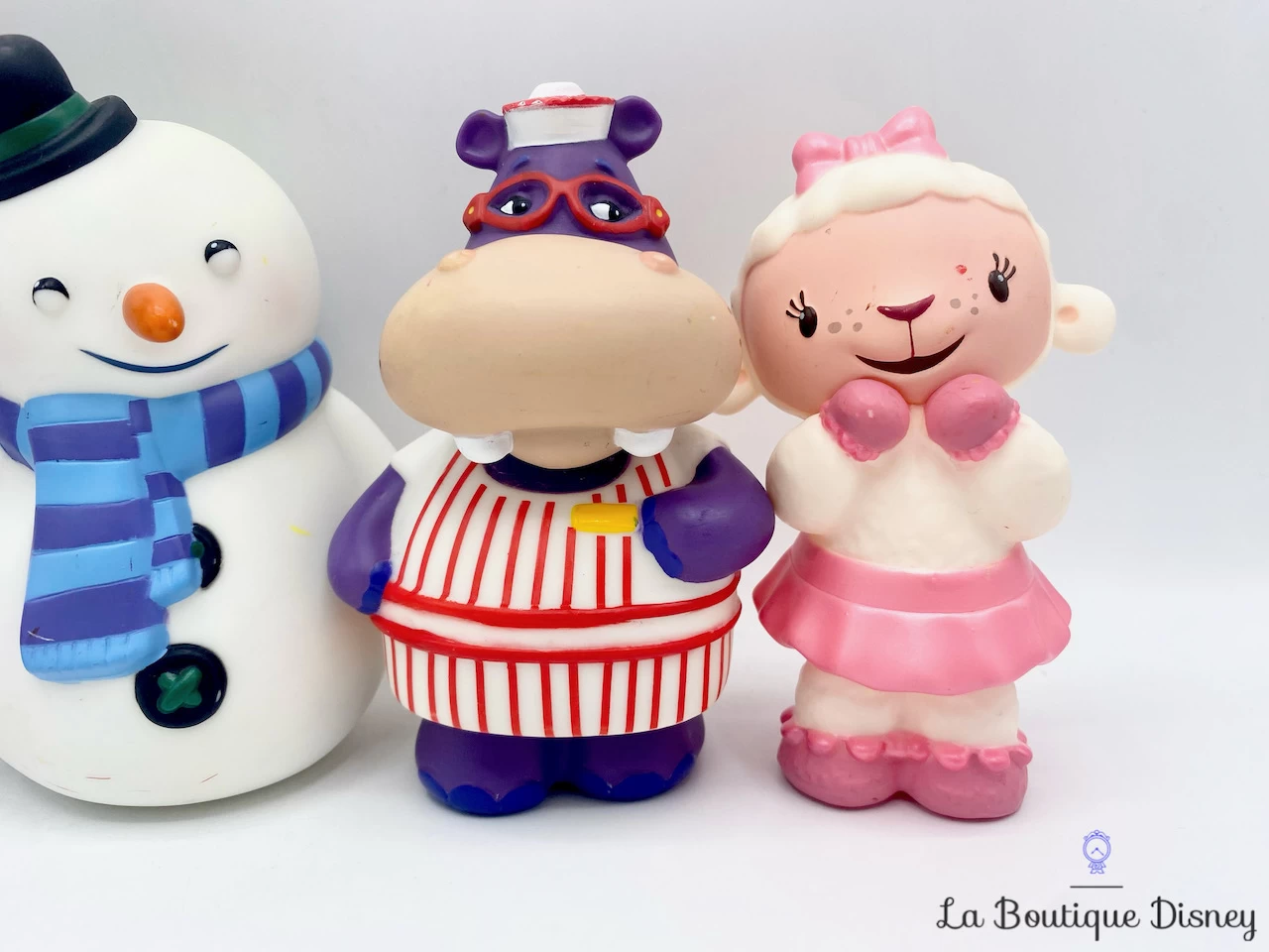 Jouet Figurines De Bain Docteur La Peluche Disney Store Doc Chocotte Caline Squeakers Hallie 5 Jouet Figurines De Bain Docteur La Peluche Disney Store Doc Chocotte Caline Squeakers Hallie – Image 3