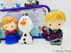 Jouet Figurines De Bain La Reine Des Neiges Disney Store 2015 Anna Elsa Kristoff Olaf Sven Guimauve 10 Jouet Figurines De Bain La Reine Des Neiges Disney Store 2015 Anna Elsa Kristoff Olaf Sven Guimauve -Poupées Soldes jouet figurines de bain la reine des neiges disney store 2015 pochette 6