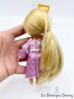 Ensemble De Jeu Mini Poupée Raiponce Animators Collection Disney Store 14 Cm -Poupées Soldes mini poupee raiponce animators collection valise peinture chevalet disney store 12