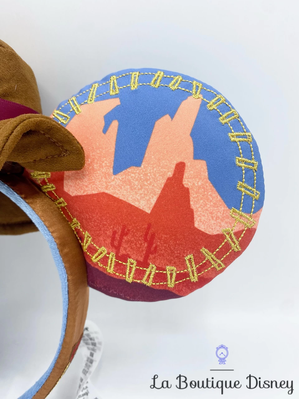 Serre Tête Oreilles Mickey Mouse The Main Attraction Série 9 Big Thunder Moutain Railroad Disney Store Ears Édition Limitée 5 Serre Tête Oreilles Mickey Mouse The Main Attraction Série 9 Big Thunder Moutain Railroad Disney Store Ears Édition Limitée – Image 3