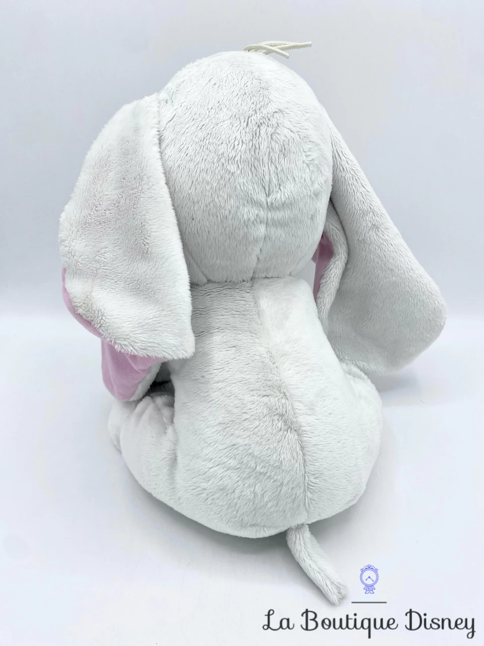 Peluche Dumbo Bébé Born In 2021 Disney Babies Disney Store éléphant Gris 27 Cm 7 Peluche Dumbo Bébé Born In 2021 Disney Babies Disney Store éléphant Gris 27 Cm – Image 5