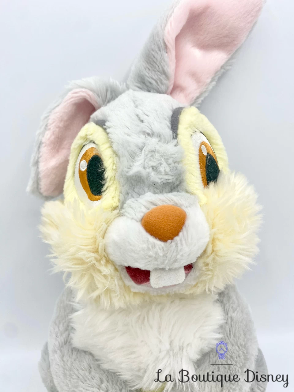 Peluche Panpan Disney Store Bambi Lapin Gris 30 Cm 4 Peluche Panpan Disney Store Bambi Lapin Gris 30 Cm – Image 2