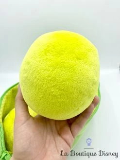 Peluche Petits Pois Toy Story Disney Store écusson Vert 46 Cm -Poupées Soldes peluche petits pois toy story disney store vert grand legume ecusson 5