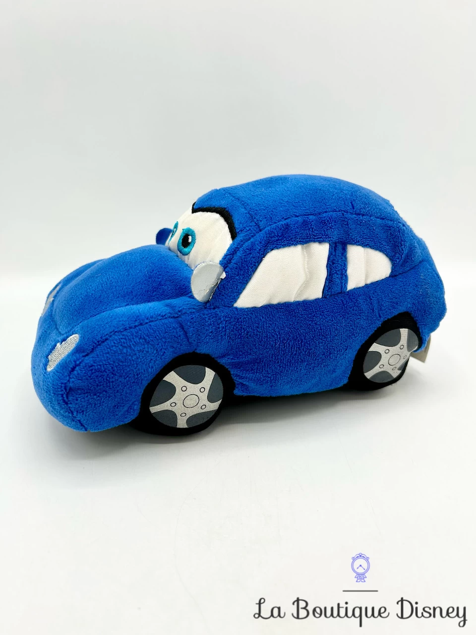 Peluche Sally Cars Disney Store Porsche Voiture Bleu 20 Cm 4 Peluche Sally Cars Disney Store Porsche Voiture Bleu 20 Cm – Image 2