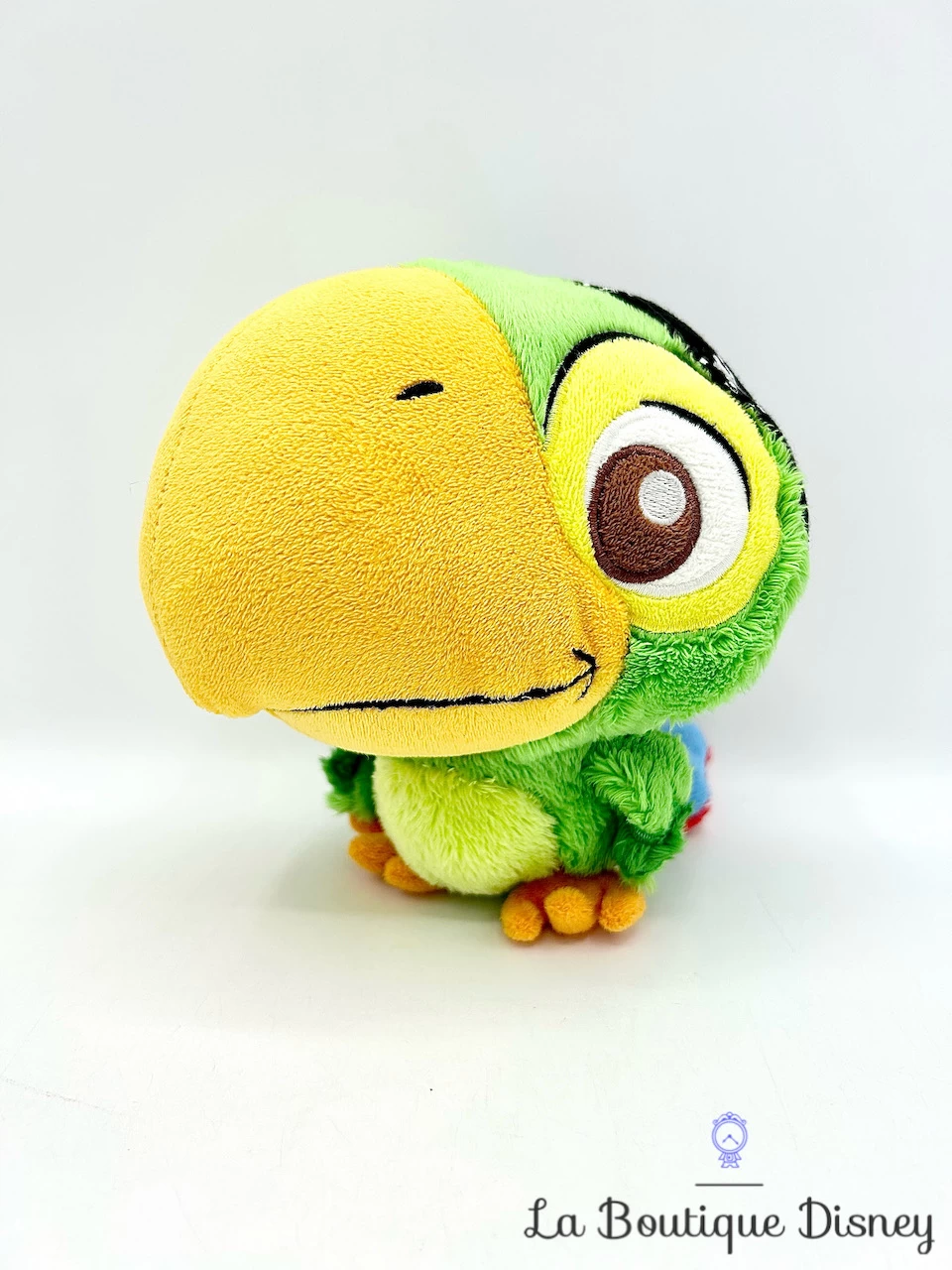 Peluche Skully Perroquet Jake Et Les Pirates Du Pays Imaginaire Disney Store Vert Bandana 17 Cm 3 Peluche Skully Perroquet Jake Et Les Pirates Du Pays Imaginaire Disney Store Vert Bandana 17 Cm