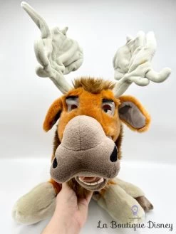 Peluche Truc Élan Frère Des Ours Disney Store Marron Grand Format XXL 54 Cm -Poupées Soldes peluche truc elan frere des ours disney store truc muche marron renne 50 cm 5