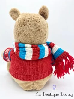 Peluche Winnie L’ourson Noël Disney Store 2008 écharpe Pull Hiver 11 Peluche Winnie L’ourson Noël Disney Store 2008 écharpe Pull Hiver -Poupées Soldes peluche winnie ourson disney store 2008 echarpe pull rouge noel 1