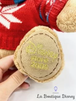 Peluche Winnie L’ourson Noël Disney Store 2008 écharpe Pull Hiver 9 Peluche Winnie L’ourson Noël Disney Store 2008 écharpe Pull Hiver -Poupées Soldes peluche winnie ourson disney store 2008 echarpe pull rouge noel 3