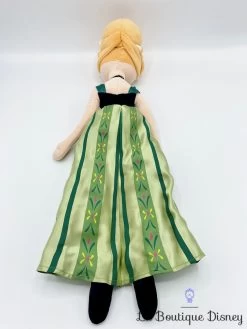 Poupée Chiffon Anna La Reine Des Neiges Disney Store Peluche Robe Verte Cape Hiver 57 Cm -Poupées Soldes poupee chiffon anna hiver robe verte la reine des neiges disney store princesse cape peluche 53 cm 13