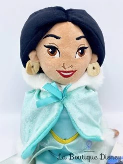 Poupée Chiffon Jasmine Hiver Disney Store Aladdin Peluche Princesse Cape Manteau 46 Cm -Poupées Soldes poupee chiffon jasmine hiver disney store aladdin peluche princesse cape manteau bleu 1