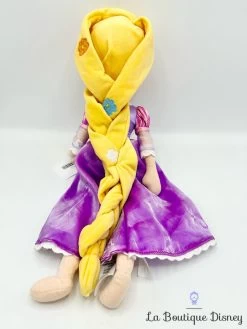 Poupée Chiffon Raiponce Disney Store 2019 Peluche Princesse Robe Violette 48 Cm 10 Poupée Chiffon Raiponce Disney Store 2019 Peluche Princesse Robe Violette 48 Cm -Poupées Soldes poupee chiffon raiponce disney store 2019 princesse violet tresse 1