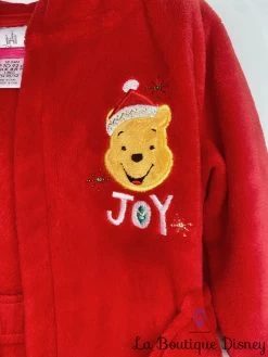 Robe De Chambre Winnie L'ourson Noël JOY Disney Store Taille 18-24 Mois Peignoir Rouge 8 Robe De Chambre Winnie L'ourson Noël JOY Disney Store Taille 18-24 Mois Peignoir Rouge -Poupées Soldes robe de chambre winnie ourson noel disney baby by disney store joy polaire rouge 5