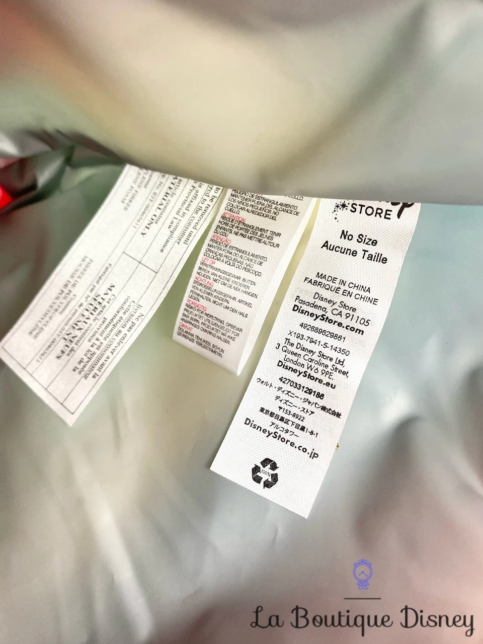 Sac Isotherme Mickey Mouse Disney Store Glacière Sac Pique Nique Rayures 9 Sac Isotherme Mickey Mouse Disney Store Glacière Sac Pique Nique Rayures – Image 7