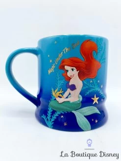 Tasse Ariel La Petite Sirène Disney Store Exclusive Mug Magic Under The Sea Bleu -Poupées Soldes tasse ariel la petite sirene magic under the sea disney store mug bleu 3
