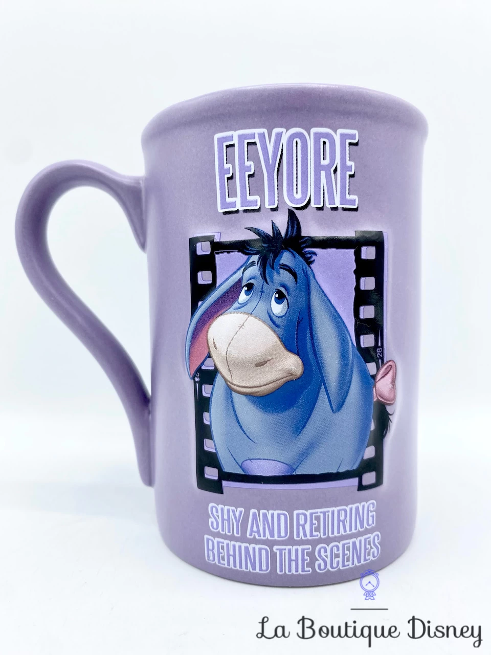 Tasse Bourriquet Eeyore Cinéma Disney Store Exclusive Mug Winnie L'ourson Violet Shy And Retiring 5 Tasse Bourriquet Eeyore Cinéma Disney Store Exclusive Mug Winnie L'ourson Violet Shy And Retiring – Image 3