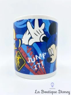 Tasse Mickey Donald Jump It Disney Mug Bleu Skateboard Casque -Poupées Soldes tasse mickey donald skate jump it disney mug bleu casque skateboard sport 1