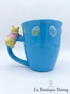 Tasse Winnie L'ourson Disney Store Mug Bleu Relief Oeuf Pâques -Poupées Soldes tasse winnie lourson disney store mug paques oeufs bleu relief 5