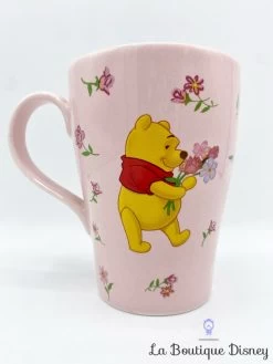 Tasse Winnie L'ourson Fleurs The Disney Store Mug Bouquet Rose