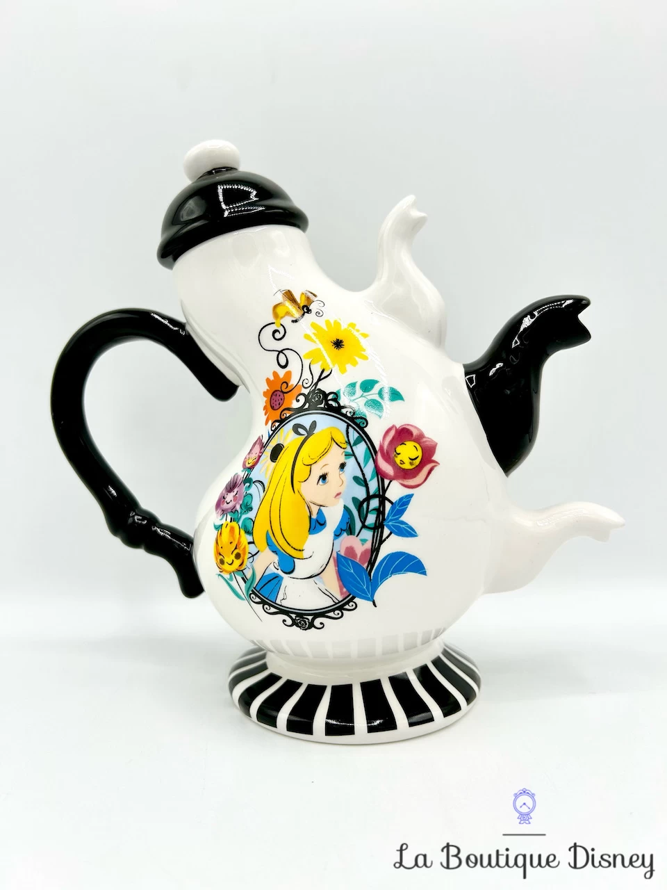 Théière Alice Aux Pays Des Merveilles Disney Curiouser And Curiouser Blanc Noir 3 Théière Alice Aux Pays Des Merveilles Disney Curiouser And Curiouser Blanc Noir