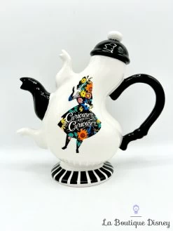 Théière Alice Aux Pays Des Merveilles Disney Curiouser And Curiouser Blanc Noir 8 Théière Alice Aux Pays Des Merveilles Disney Curiouser And Curiouser Blanc Noir -Poupées Soldes theiere alice au pays des merveilles disney curiouser 5